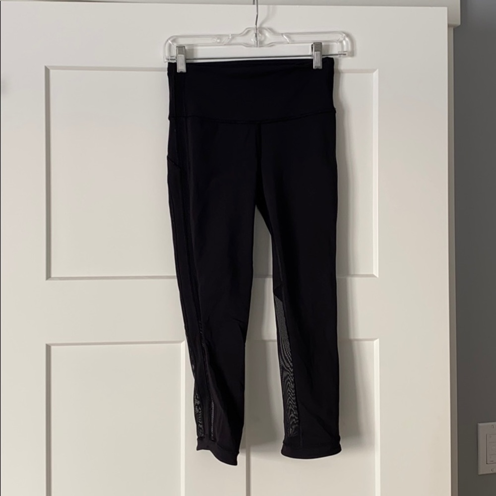 Lululemon capri tights
